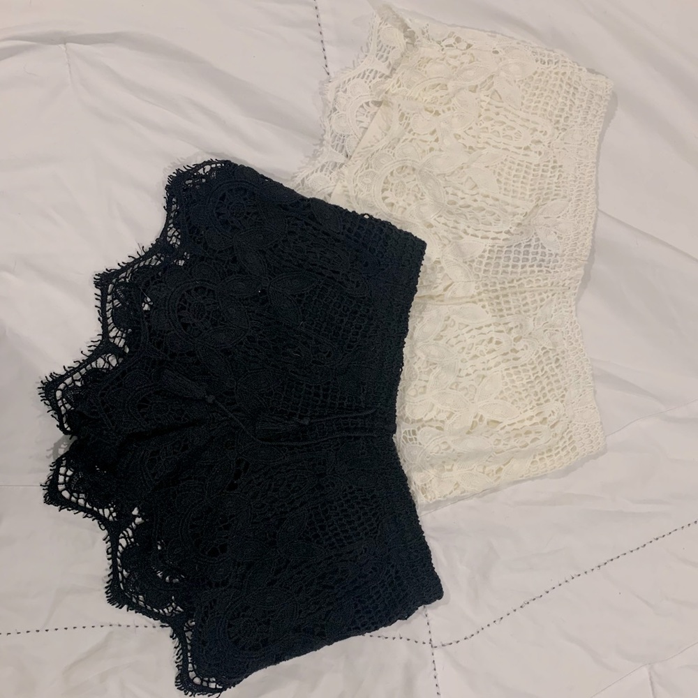 Express extra small lace shorts